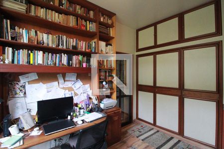 Apartamento à venda com 140m², 3 quartos e 1 vagaQuarto 2