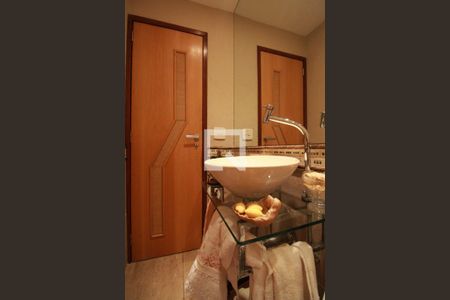 Apartamento à venda com 140m², 3 quartos e 1 vagaLavabo