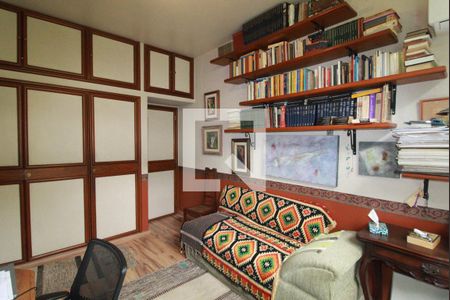 Apartamento à venda com 140m², 3 quartos e 1 vagaQuarto 2