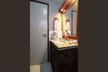 Apartamento à venda com 140m², 3 quartos e 1 vagaBanheiro social