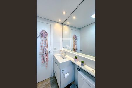 Apartamento à venda com 67m², 2 quartos e 1 vagaBanheiro da Suíte