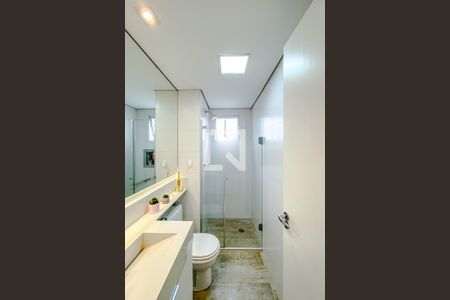 Apartamento à venda com 67m², 2 quartos e 1 vagaBanheiro da Suíte