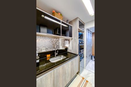 Apartamento à venda com 67m², 2 quartos e 1 vagaCozinha