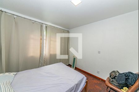 Quarto 1 de apartamento para alugar com 2 quartos, 120m² em Caiçaras, Belo Horizonte