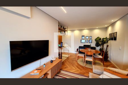 Sala de apartamento para alugar com 3 quartos, 98m² em Parque Residencial Eloy Chaves, Jundiaí