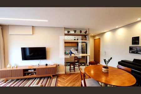 Sala de apartamento para alugar com 3 quartos, 98m² em Parque Residencial Eloy Chaves, Jundiaí