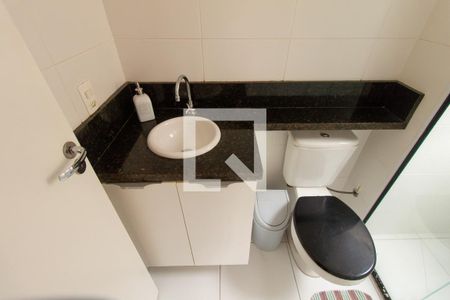 Banheiro de apartamento para alugar com 1 quarto, 30m² em Vila Alpina, São Paulo