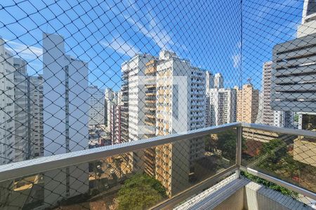 Varanda de apartamento para alugar com 2 quartos, 90m² em Centro, Guarujá