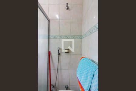 Casa à venda com 247m², 5 quartos e 2 vagas Casa à venda com 247m², 5 quartos e 2 vagasBanheiro da Suíte