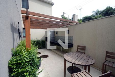 Apartamento à venda com 34m², 1 quarto e 1 vagaÁrea comum - Churrasqueira