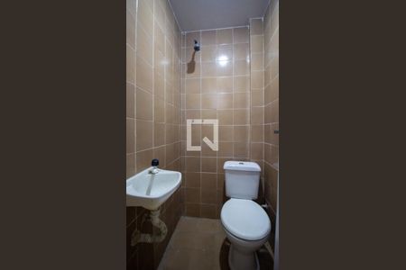 Apartamento para alugar com 79m², 2 quartos e 1 vaga Apartamento para alugar com 79m², 2 quartos e 1 vagaBanheiro de Serviço