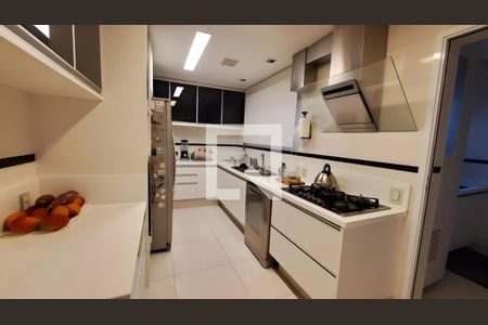 Apartamento à venda com 207m², 2 quartos e 4 vagasFoto 16