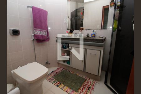 Apartamento à venda com 202m², 4 quartos e 2 vagas Apartamento à venda com 202m², 4 quartos e 2 vagasBanheiro do Quarto 2
