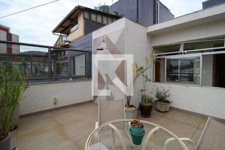 Apartamento à venda com 202m², 4 quartos e 2 vagas Apartamento à venda com 202m², 4 quartos e 2 vagasÁrea Externa