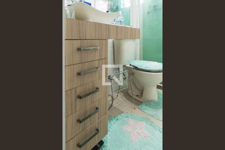 Apartamento à venda com 78m², 2 quartos e 1 vaga Apartamento à venda com 78m², 2 quartos e 1 vagaBanheiro