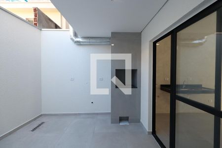 Casa à venda com 106m², 3 quartos e 2 vagasVaranda