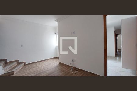 Sala de apartamento à venda com 2 quartos, 120m² em Campestre, Santo André