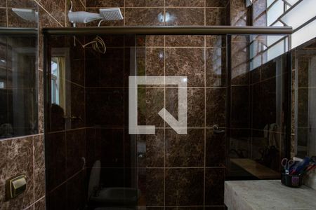 Apartamento à venda com 350m², 5 quartos e 3 vagasBanheiro da Suíte