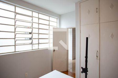 Apartamento à venda com 350m², 5 quartos e 3 vagasSuíte 2