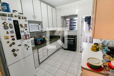 Apartamento à venda com 74m², 2 quartos e 1 vaga Apartamento à venda com 74m², 2 quartos e 1 vagaCozinha - Armários