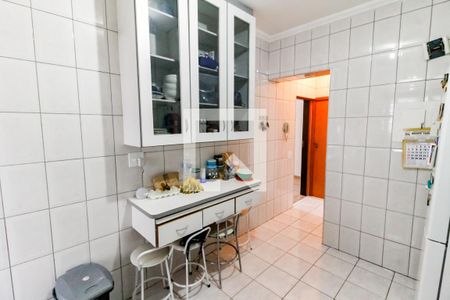 Apartamento à venda com 74m², 2 quartos e 1 vaga Apartamento à venda com 74m², 2 quartos e 1 vagaCozinha - Armários