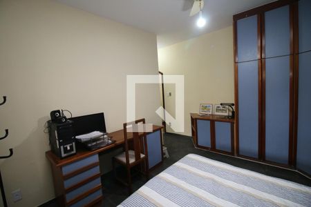 Casa à venda com 256m², 3 quartos e 2 vagasQuarto 1 - Suíte