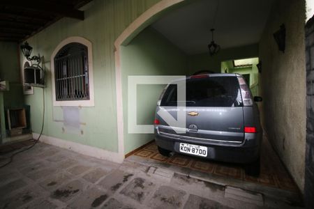 Casa à venda com 256m², 3 quartos e 2 vagasGaragem