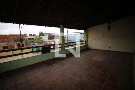 Casa à venda com 256m², 3 quartos e 2 vagasTerraço