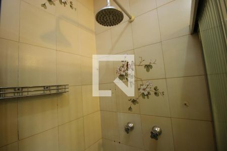 Casa à venda com 256m², 3 quartos e 2 vagasBanheiro da Suíte 2