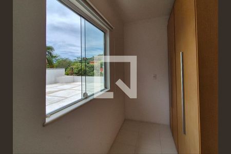 Casa à venda com 688m², 4 quartos e 3 vagas Casa à venda com 688m², 4 quartos e 3 vagasCloset do Quarto 2