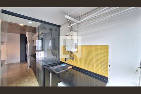 Apartamento à venda com 70m², 2 quartos e 1 vagaÁrea de Serviço