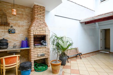 Casa à venda com 175m², 4 quartos e 4 vagas Casa à venda com 175m², 4 quartos e 4 vagasÁrea Gourmet