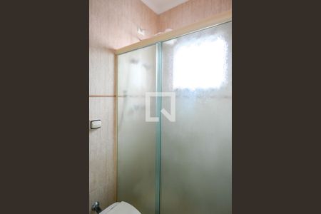 Casa à venda com 175m², 4 quartos e 4 vagas Casa à venda com 175m², 4 quartos e 4 vagasBanheiro - Quarto 2