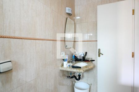 Casa à venda com 175m², 4 quartos e 4 vagas Casa à venda com 175m², 4 quartos e 4 vagasBanheiro - Quarto