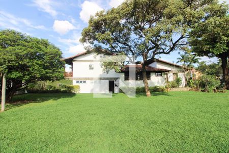 Casa à venda com 2000m², 4 quartos e 10 vagasFachada