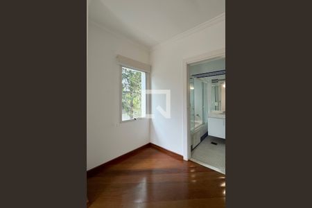 Casa de condomínio à venda com 700m², 5 quartos e 5 vagasCloset da suíte 4