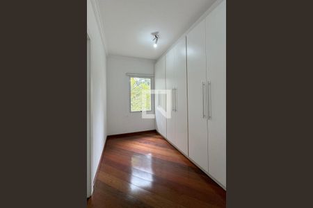 Casa de condomínio à venda com 700m², 5 quartos e 5 vagasCloset da suíte 3