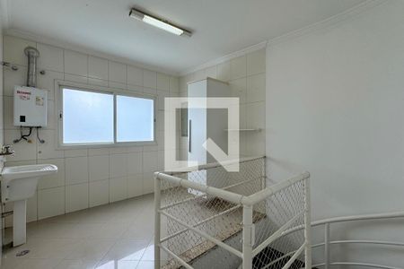 Casa de condomínio à venda com 700m², 5 quartos e 5 vagasÁrea de Serviço