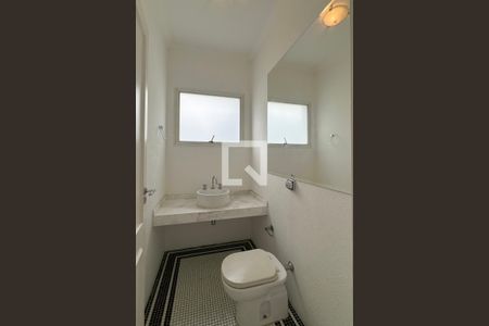 Casa de condomínio à venda com 700m², 5 quartos e 5 vagasLavabo 2