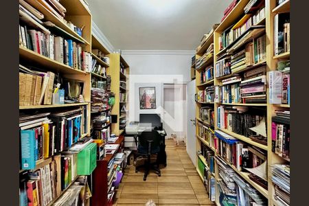 Casa à venda com 290m², 4 quartos e 2 vagasQuarto 4