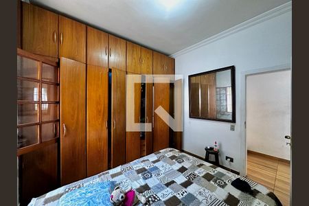 Casa à venda com 290m², 4 quartos e 2 vagasSuíte 2