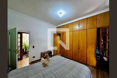 Casa à venda com 290m², 4 quartos e 2 vagasSuíte 1