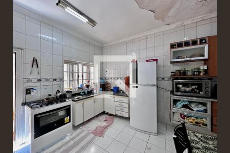 Casa à venda com 290m², 4 quartos e 2 vagasCozinha 