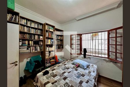 Casa à venda com 290m², 4 quartos e 2 vagasSuíte 2