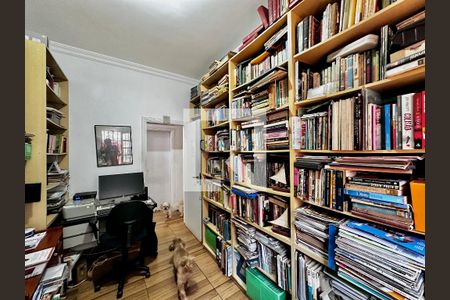 Casa à venda com 290m², 4 quartos e 2 vagasQuarto 4