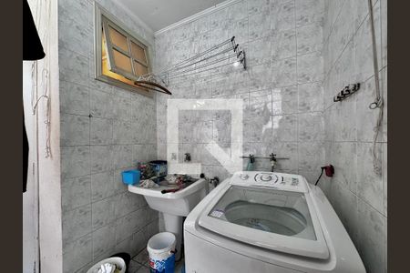 Casa à venda com 290m², 4 quartos e 2 vagasÁrea de Serviço