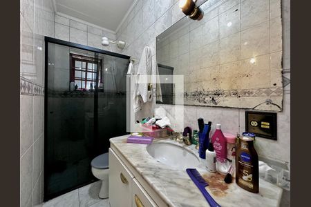 Casa à venda com 290m², 4 quartos e 2 vagasBanheiro Suíte 1