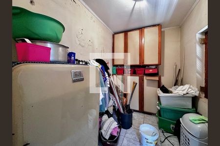 Casa à venda com 290m², 4 quartos e 2 vagasQuarto de Serviço 1