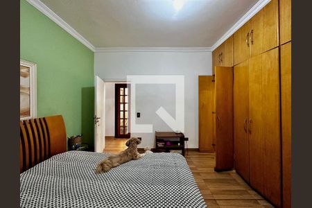 Casa à venda com 290m², 4 quartos e 2 vagasSuíte 1