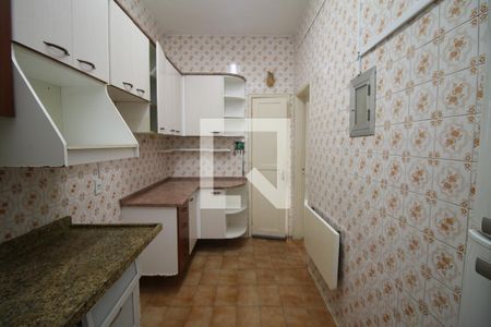 Apartamento à venda com 58m², 1 quarto e 1 vagaCozinha